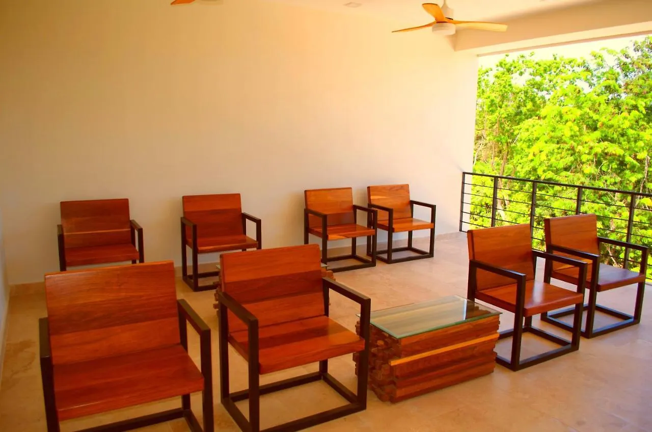 Brava Towers - Luxury Studios Tulum 0*,